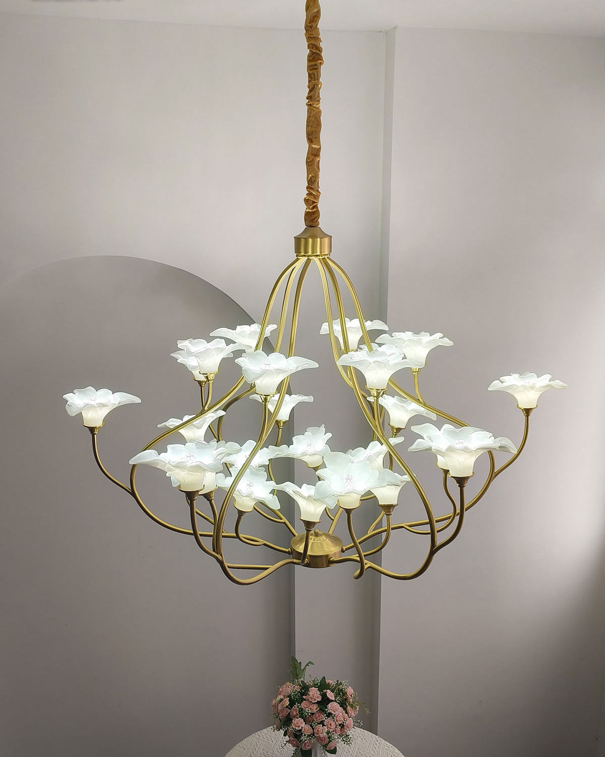 Lily Cascade