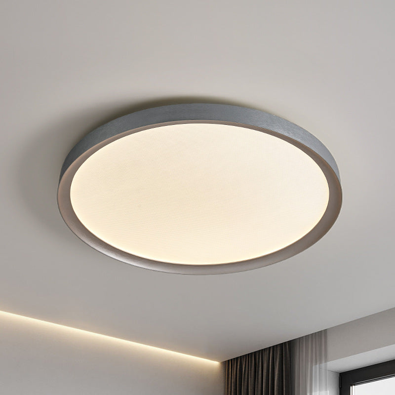 Sleek Disc Light